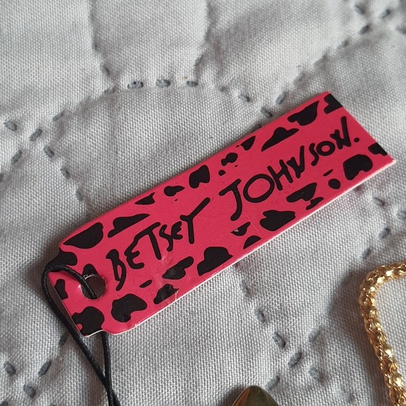 Betsey Johnson Crystal Red Hot Flower Gold Pendant Necklace Brooch Free Gift Bag - Picture 2 of 7